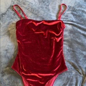 Velvet red  Cikada bodysuit